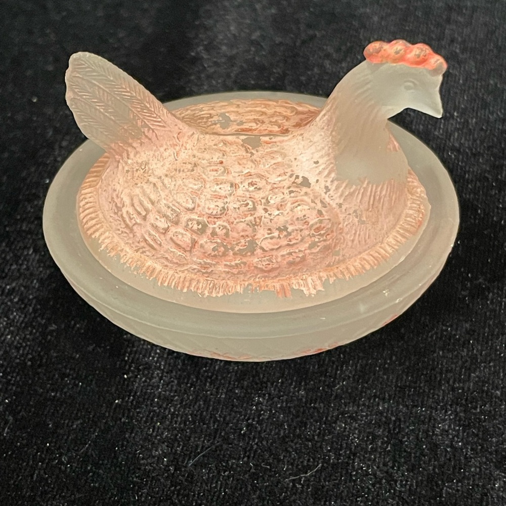 Frosted Glass Hen Dish - Pink and White. Salt cellar.